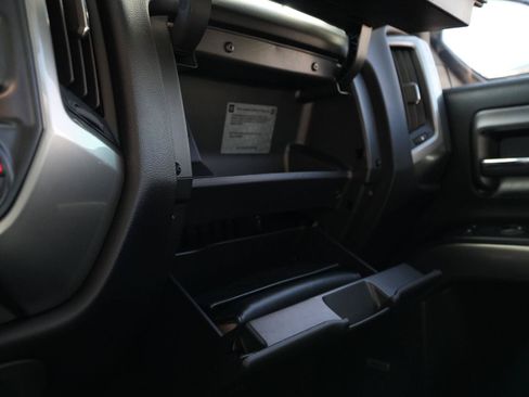 Used 2018 Chevrolet Silverado 1500 LT w/ Texas Edition RWD image 25