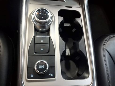 Certified 2023 Ford Explorer XLT w/ Equipment Group 202A AWD/4WD image 12