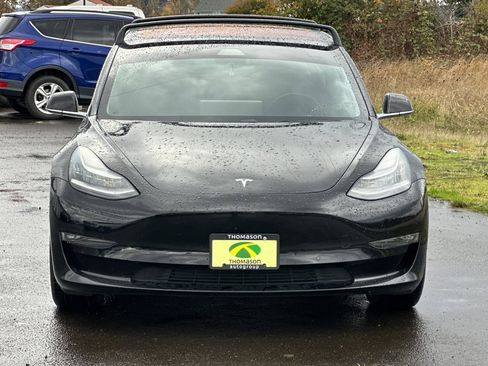 Used 2018 Tesla Model 3 Mid Range image 9