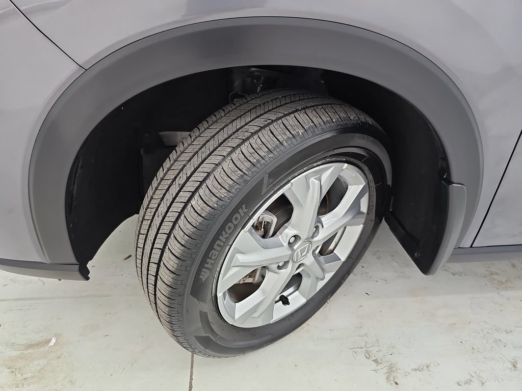 Certified 2025 Honda HR-V LX image 38