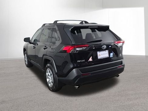 Used 2021 Toyota RAV4 LE AWD/4WD image 35