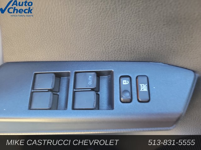 Used 2017 Toyota RAV4 XLE w/ Carpet Mat Package FWD image 22