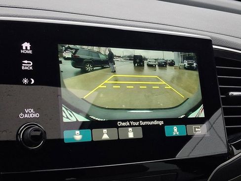 Used 2023 Honda Passport EX-L image 19