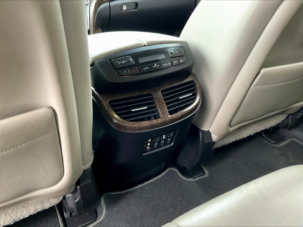 Used 2011 Acura MDX w/ Advance & Entertainment Pkg AWD/4WD image 10
