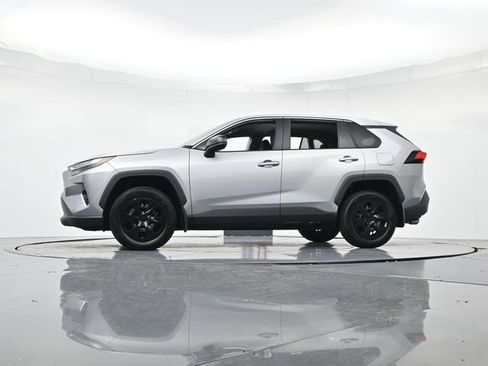 Used 2025 Toyota RAV4 LE FWD image 41