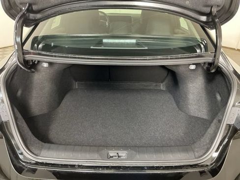 New 2026 Nissan Sentra SV w/ SV Convenience Package FWD image 23
