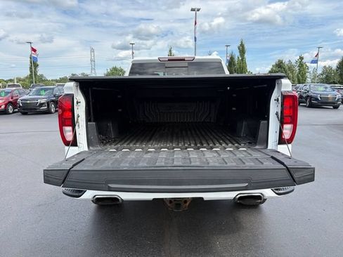 Used 2021 GMC Sierra 1500 Elevation w/ Preferred Package AWD/4WD image 16