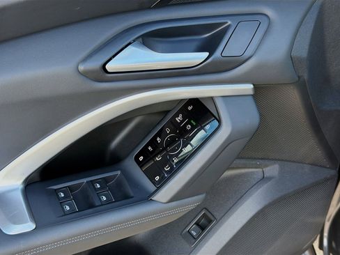 Certified 2025 Audi Q5 Prestige AWD/4WD image 22