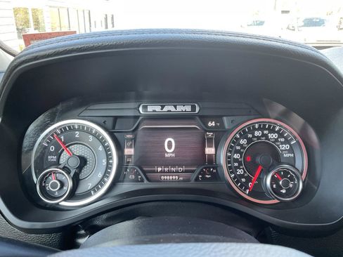 Used 2022 RAM 1500 Laramie AWD/4WD image 15