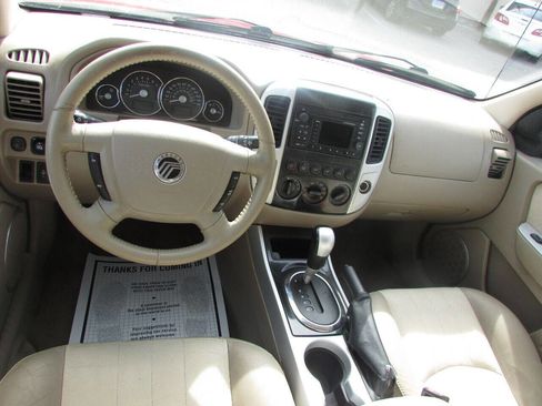 Used 2006 Mercury Mariner 4WD Hybrid image 30