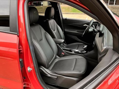 Used 2024 Buick Encore GX Sport Touring image 8