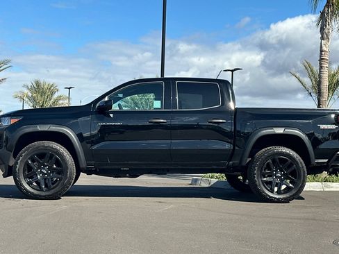 Used 2023 Chevrolet Colorado Trail Boss AWD/4WD image 7