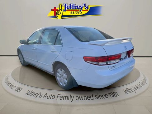 Used 2004 Honda Accord LX image 3