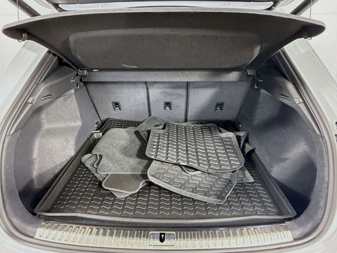 Certified 2025 Audi Q3 2.0T Premium w/ Convenience Package image 24