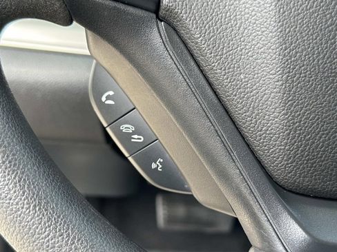 Used 2016 Honda CR-V LX image 39