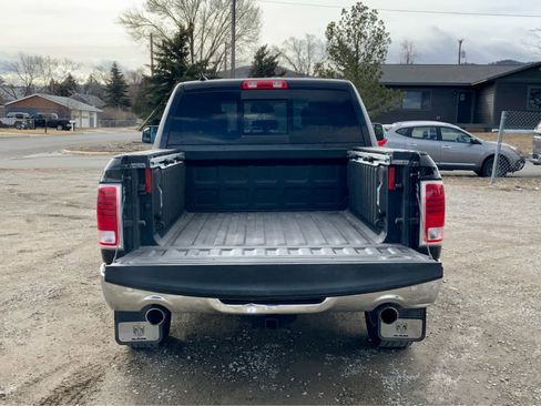 Used 2018 RAM 1500 Laramie image 21