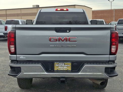 Used 2024 GMC Sierra 2500 Pro w/ Convenience Package image 6