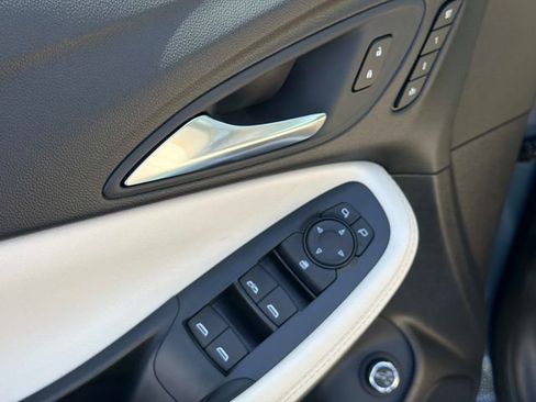 New 2026 Buick Encore GX Avenir image 18