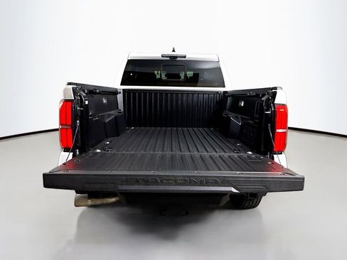 New 2026 Toyota Tacoma TRD Off-Road w/ TRD Off Road Premium Package AWD/4WD image 30