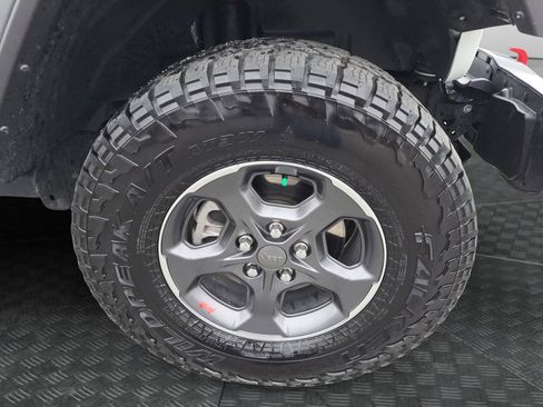 Used 2023 Jeep Gladiator Rubicon image 21