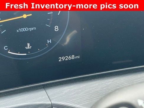 Used 2025 Hyundai Santa Fe Limited image 14