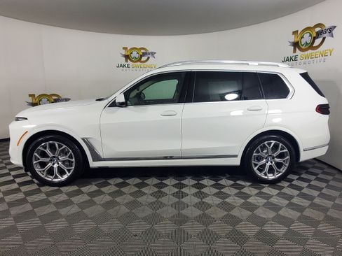Certified 2026 BMW X7 xDrive40i image 4