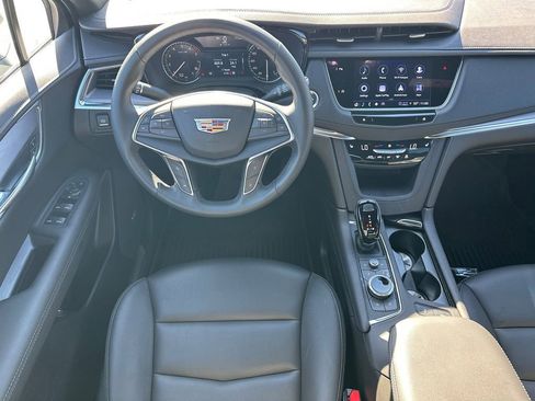 New 2026 Cadillac XT5 Luxury w/ LPO, Floor Liner Package AWD/4WD image 22