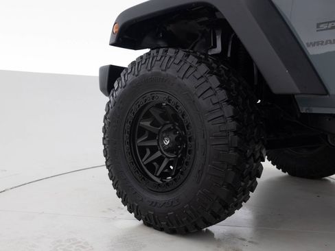 Used 2014 Jeep Wrangler Sport w/ Quick Order Package 24S AWD/4WD image 17