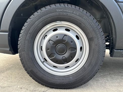 New 2025 Ford Transit 350 XL image 11