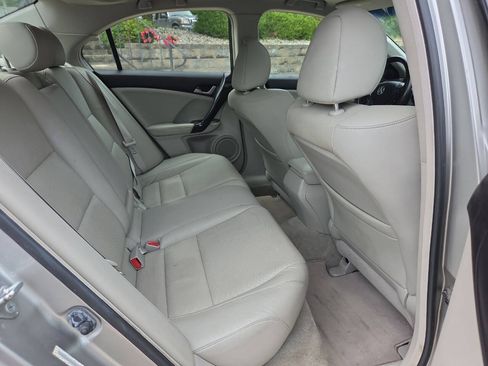 Used 2010 Acura TSX V6 Sedan FWD image 25
