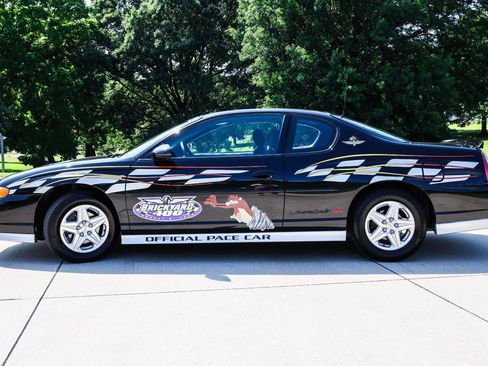 Used 2001 Chevrolet Monte Carlo SS w/ Preferred Equipment Group FWD image 4