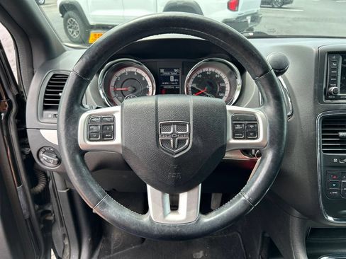 Used 2018 Dodge Grand Caravan GT FWD image 20