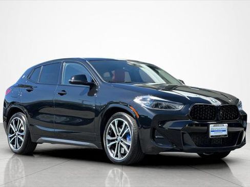 Used 2022 BMW X2 M35i w/ Shadowloine Package image 7