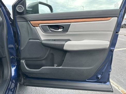 Used 2022 Honda CR-V Touring image 10