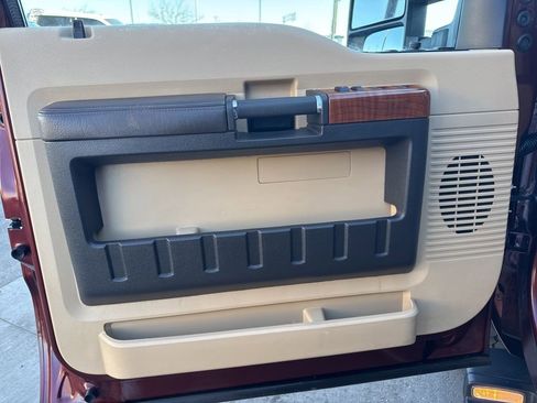 Used 2016 Ford F350 King Ranch image 14