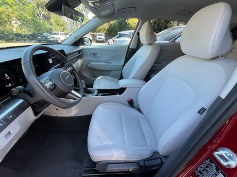 Used 2026 Hyundai Kona SEL Sport FWD image 25