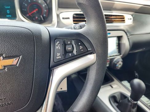 Used 2014 Chevrolet Camaro LS RWD image 17