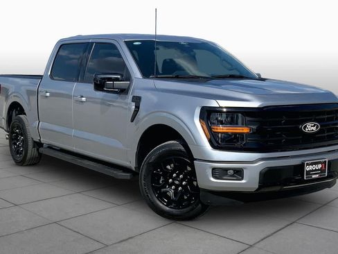 Used 2025 Ford F150 XLT w/ Equipment Group 301A Standard RWD image 3