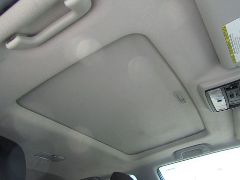 Used 2011 Toyota 4Runner SR5 AWD/4WD image 23