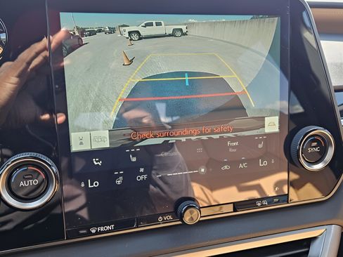 Used 2025 Lexus RX 350h w/ Accessory Package (P3) AWD/4WD image 19