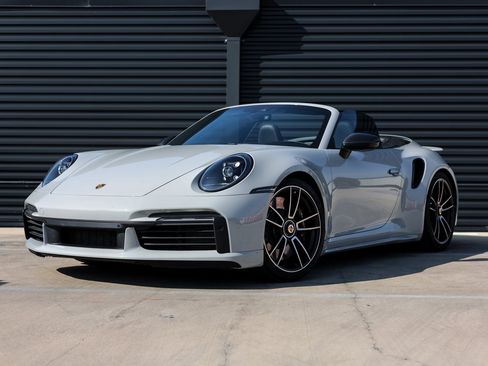 Certified 2021 Porsche 911 Turbo image 1