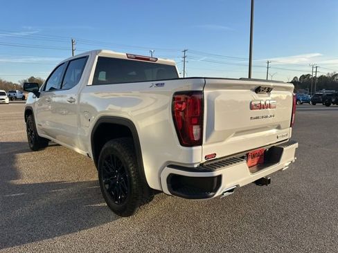 Used 2023 GMC Sierra 1500 Elevation w/ X31 Off-Road Package image 5