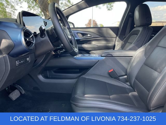 Certified 2024 Chevrolet Equinox EV LT FWD image 17