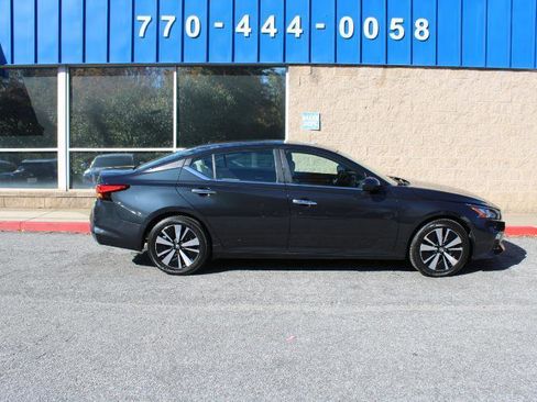 Used 2021 Nissan Altima 2.5 SV FWD image 27