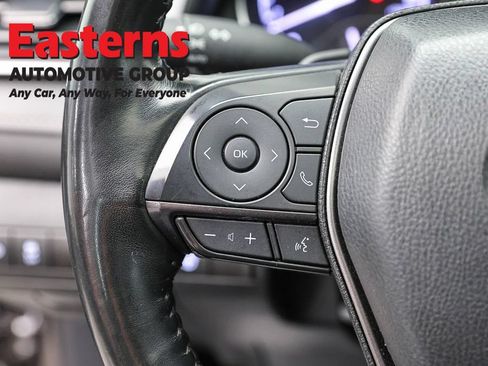 Used 2024 Toyota Camry SE w/ Cold Weather Package FWD image 15