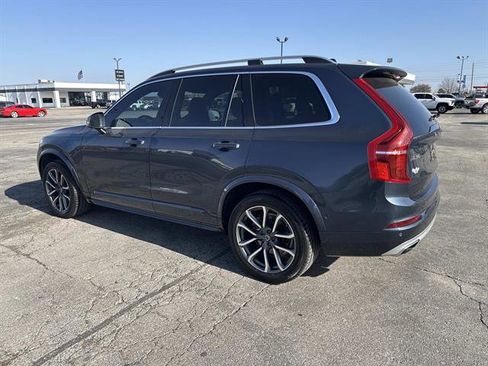 Used 2019 Volvo XC90 T6 Momentum w/ Advanced Package image 9