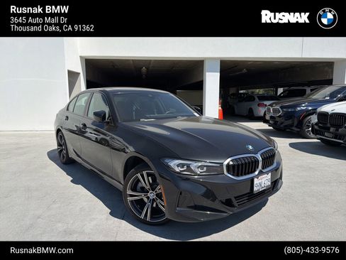 Used 2023 BMW 330i Sedan w/ Premium Package image 1