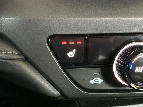 Certified 2023 Honda Accord EX image 18