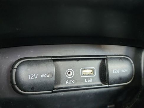 Used 2016 Kia Sorento LX w/ LX Convenience Package image 26