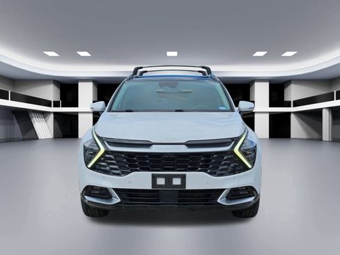 Certified 2024 Kia Sportage SX image 9